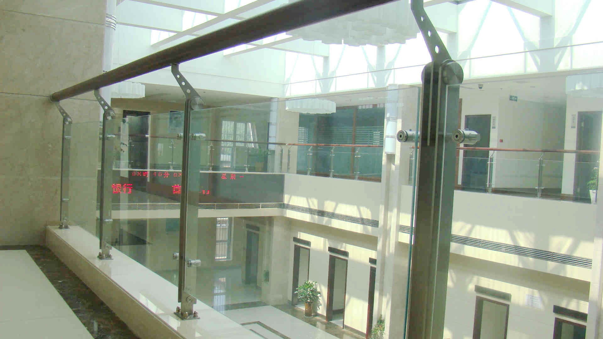 不锈钢扶�? width=